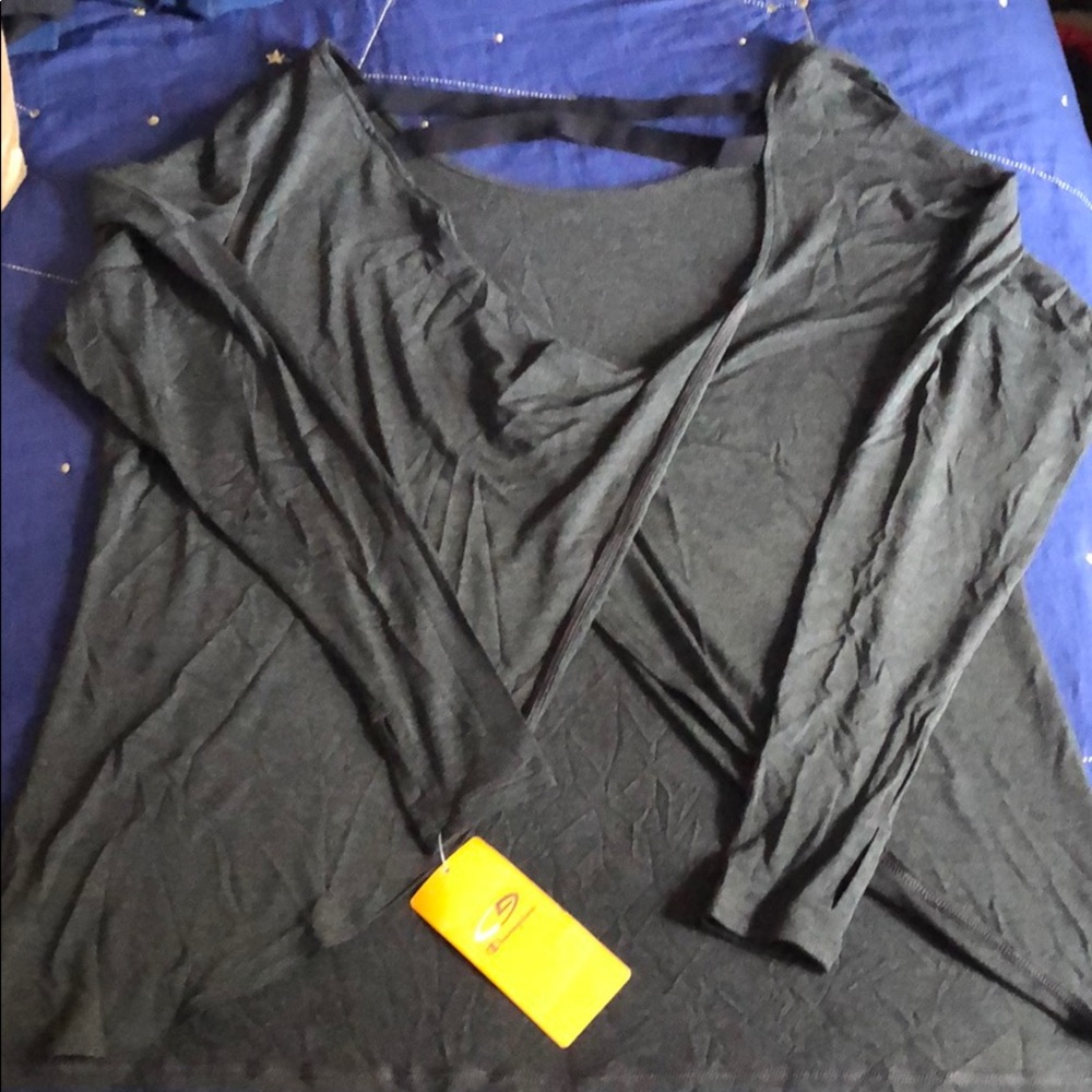NWT Champion Top